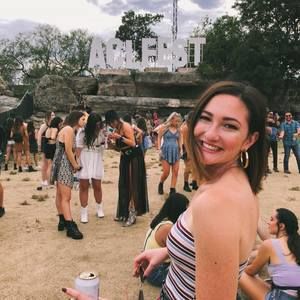 Meet your Posher, Kara